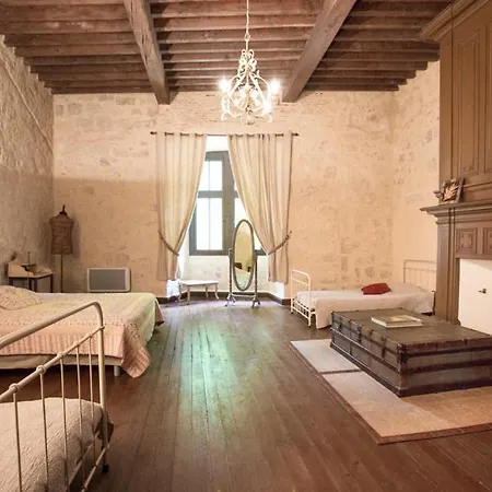 Chateau De Pleneselve