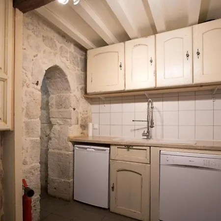 Hébergement de vacances Château De Plèneselve *