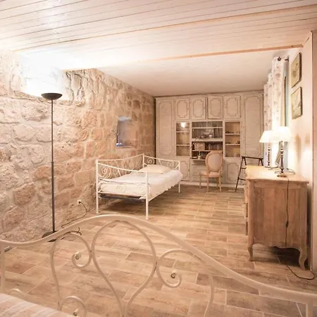 Château De Plèneselve Hébergement de vacances