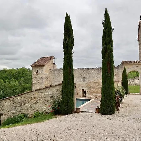 Chateau De Pleneselve