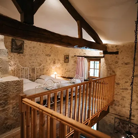 Chateau De Pleneselve Bon-Encontre