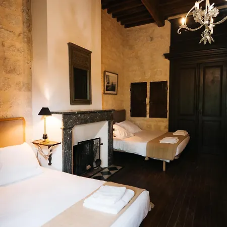 Chateau De Pleneselve * Bon-Encontre