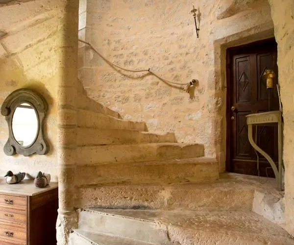 Chateau De Pleneselve * Bon-Encontre