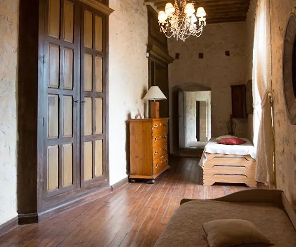 Chateau De Pleneselve Tatil Evi *